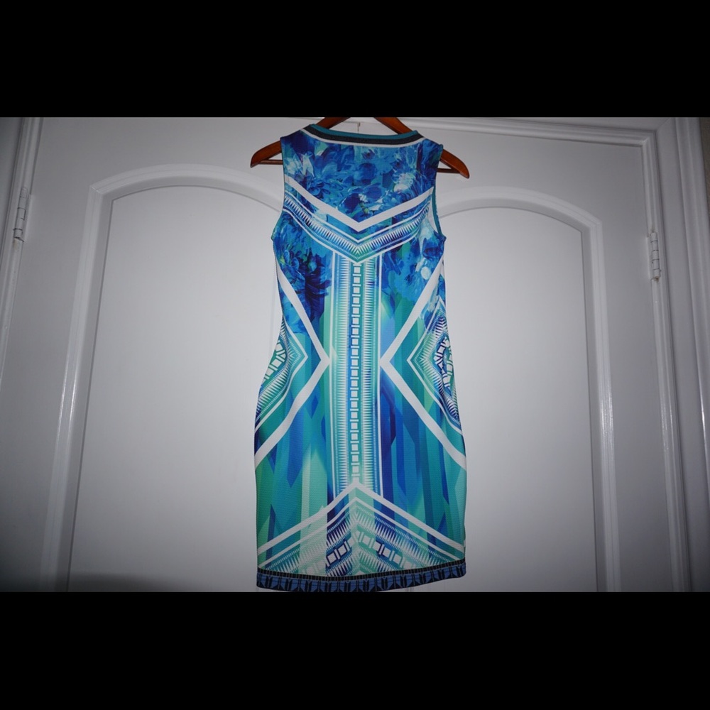 Dress - Picture 2 of 3